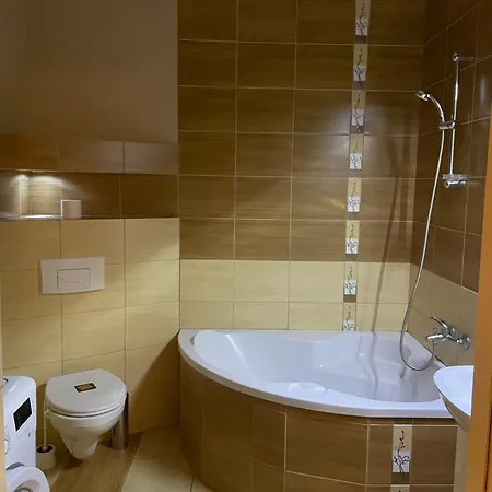Apartament Z Antresola Apartament *